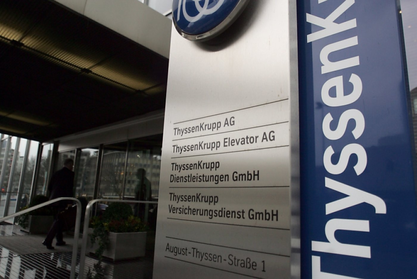 Le groupe ThyssenKrupp toutes activités confondues est valorisé actuellement à environ 3 milliards d'euros. (AP Photo/Roberto Pfeil) KEYSTONE