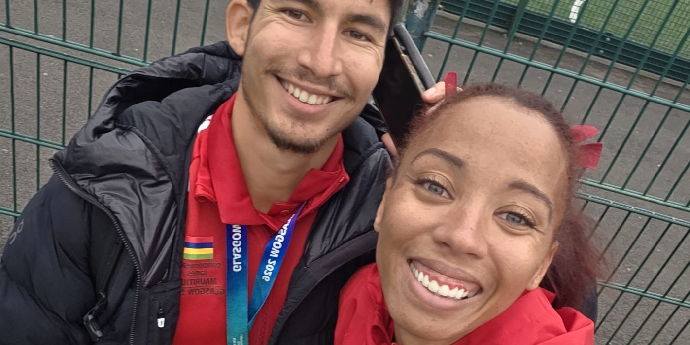 Athlétisme - Rachel Klopfenstein et son mari-coach Diego aux Jeux du Commonwealth à Glasgow, où il fait très froid, 29 juillet 2026