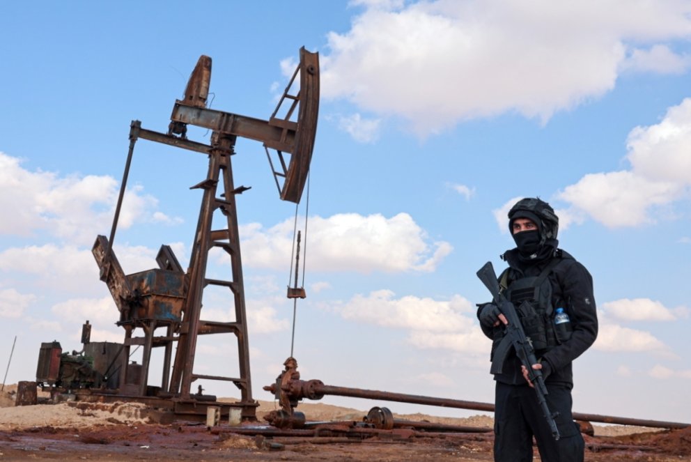 Lundi matin, le baril de Brent montait de 2,62% à 90,41 dollars, après un pic à 91,42 dollars (vers 00h30 lundi), marquant un plus haut depuis le 11 juin (archives). KEYSTONE