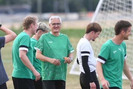 Reprise de l'entraînement pour le FC Courtételle avec Vittorio Bevilacqua.